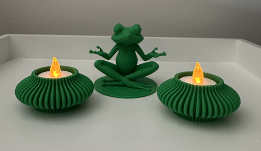 Tea Candle Holders with Green Frog