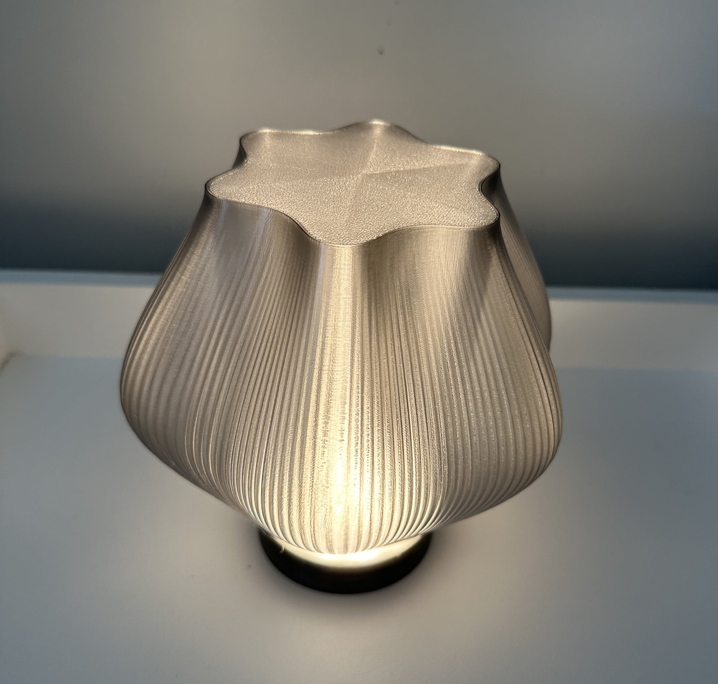 Tulip Lamp