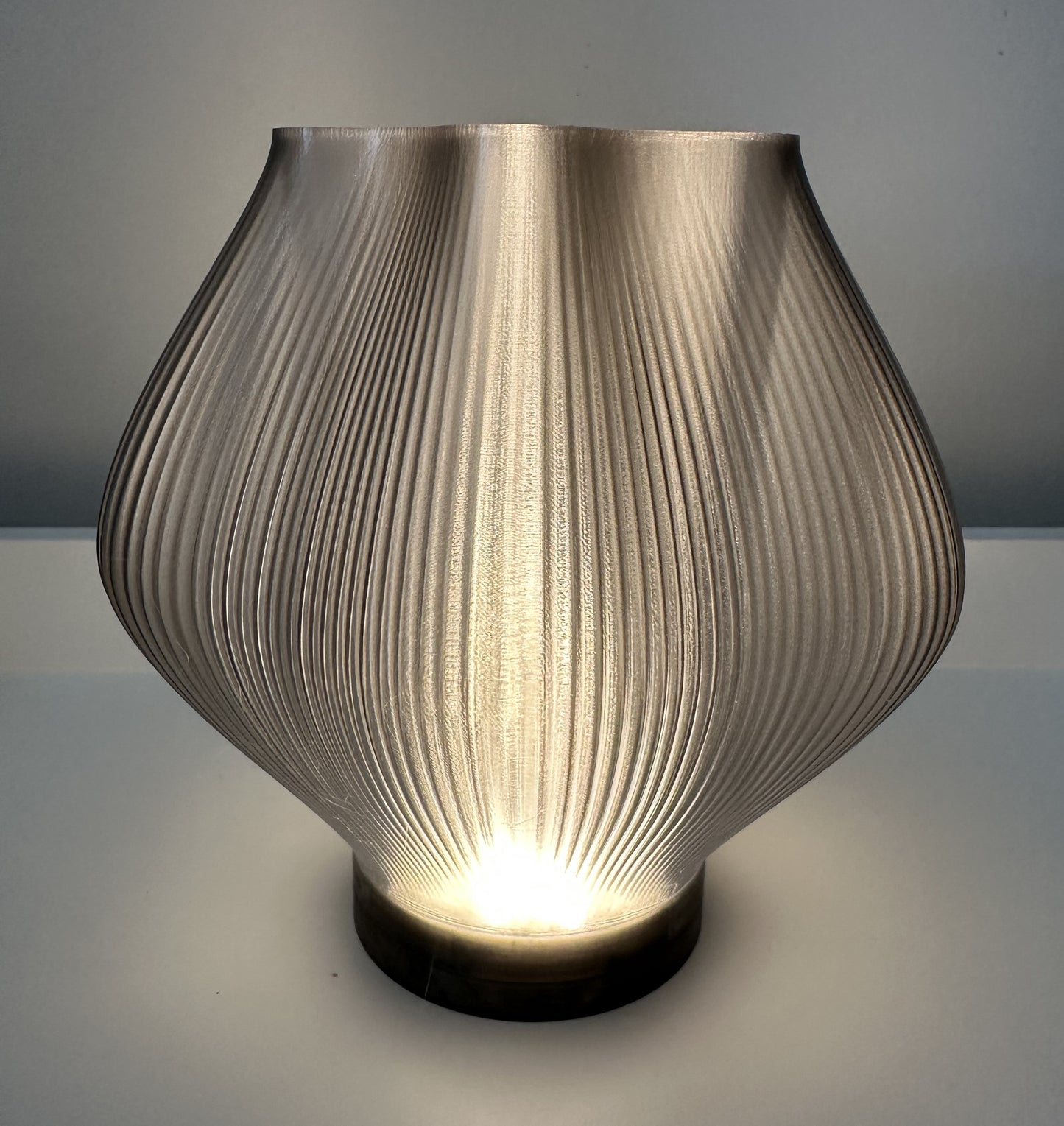 Tulip Lamp